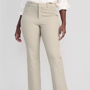 Old Navy Women's Pixie Pant